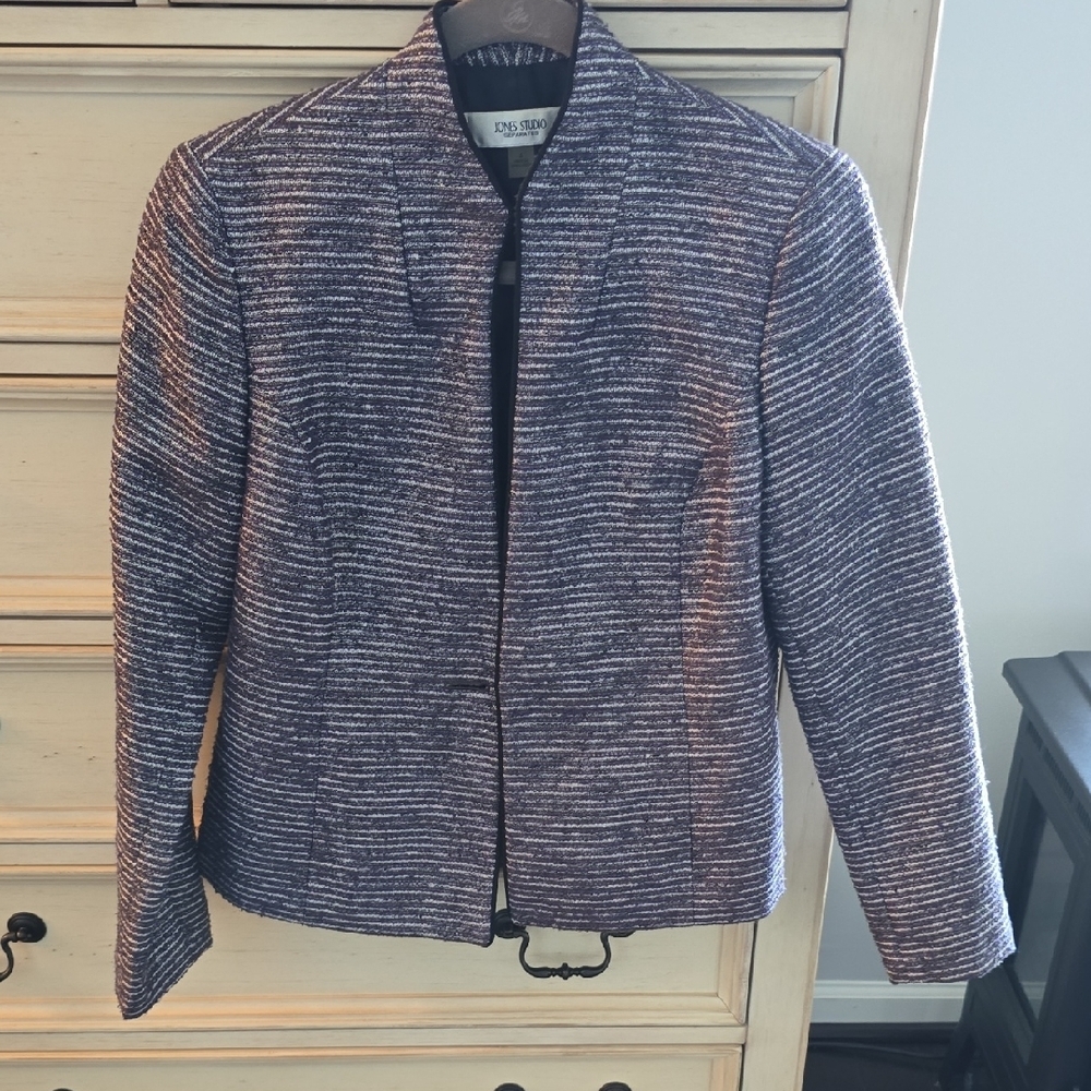 Jones New York Purple and Silver Blazer with Fitted Silhouette